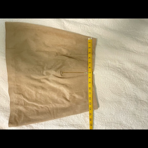 Guess Nude/Tan Suede Miniskirt - Picture 3 of 5